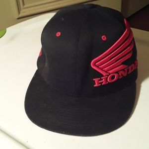 Black honda racing fitted hat